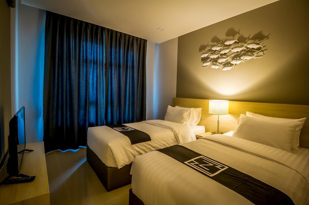 Triple Z Hotel HHQ Exterior foto